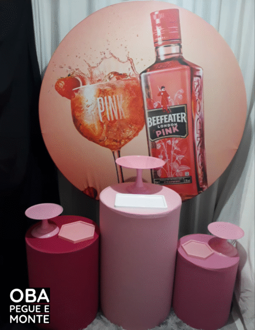 Take and assemble pink gin kit