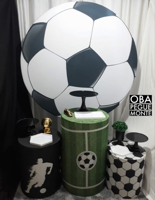 Take and Assemble Football Theme Kit