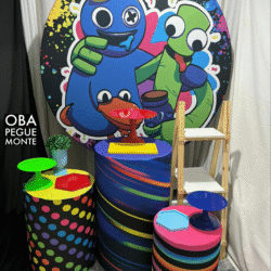 Pegue e Monte Rainbow Friends + Escadinha